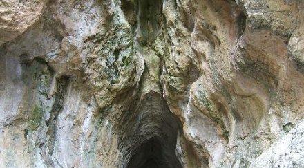 реплика пещерата ласко отваля врати