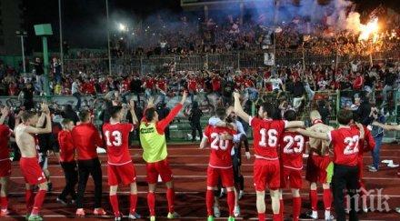 синдикът цска чака покана бфс