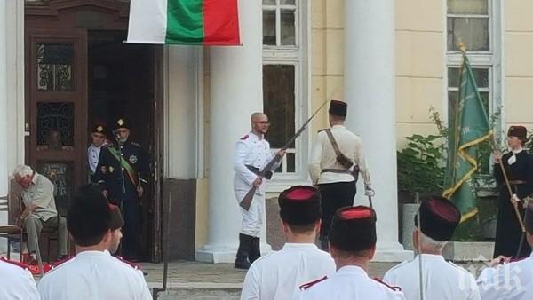 Колоритна възстановка на Априлското въстание в парк Лаута

