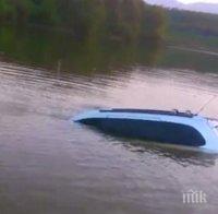 ЗРЕЛИЩЕН ИНЦИДЕНТ! Тузарски джип се гмурна в язовир край Враца (видео)