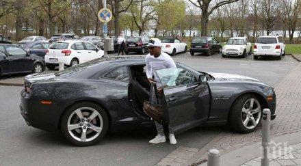 френски футболист катастрофира фалшива книжка