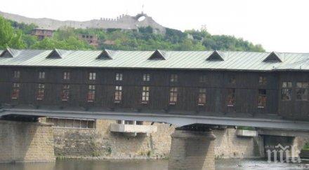 ловеч участва тото международно туристическо изложение културен туризъм