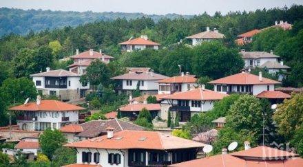 вдигат две суперлуксозни къщи скъпото арбанаси