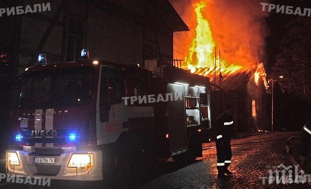 Огнена вендета! Запалиха два имота на видинчанин за нощ