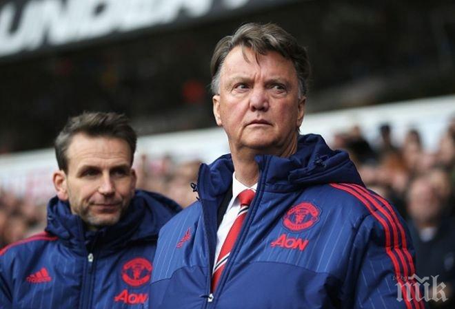 Карагър: Ван Гаал величае Тотнъм, все едно са Реал