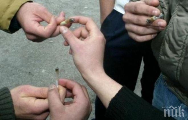 Тикнаха Дончо Баретата в ареста - дилърът продал цигара с марихуана на 12-годишно дете, то колабира