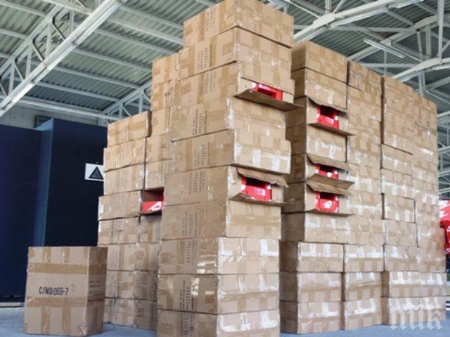 Заловиха контрабанда на спортни обувки за над 30 хил. лв.