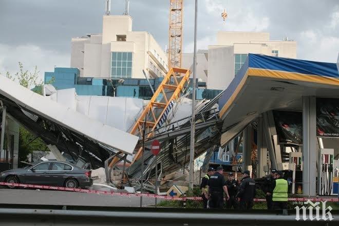 Неправилна експлоатация е вероятната причина за падането на крана в София