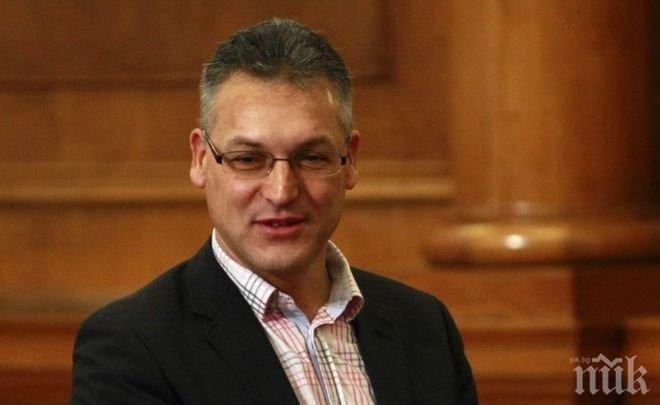 Валери Жаблянов и БСП разбиха на пух и прах синия депутат Мартин Димитров