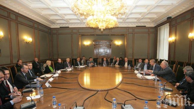 Комисията за контрол на службите прие промените в Закона за МВР