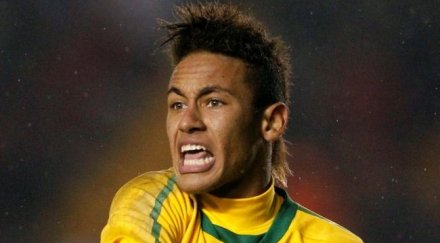 неймар раздава ритници време мач бразилия видео