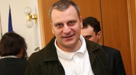 фенове герб скочиха бой депутат бсп