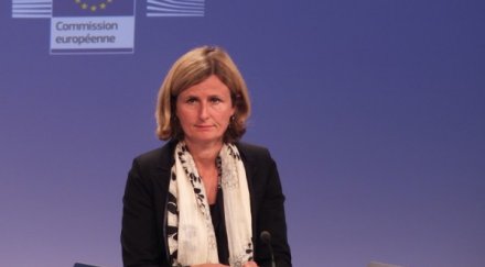 брюксел радват оставката