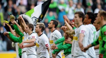 хил фенове борусия мьонхенгладбах атакуват рим