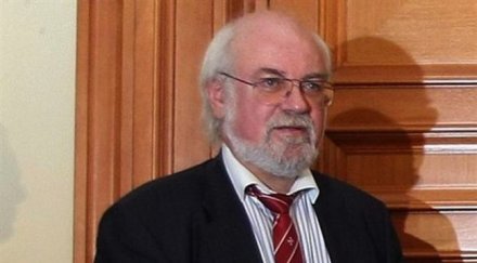 тренчев сериозна ревизия дкевр