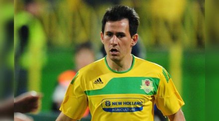 живко миланов обяви играе стяуа