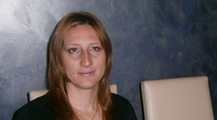 благоевград протестират трибуна колони микрофон