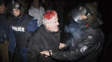 бареков алексей петров пръст кървавия протест