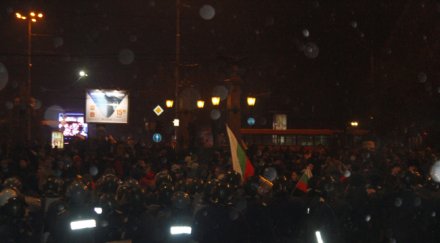 летят бомби московска гражданска война