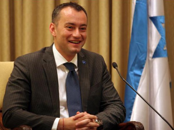 Ники Младенов се отметна, не наричал Хизбулла терористи