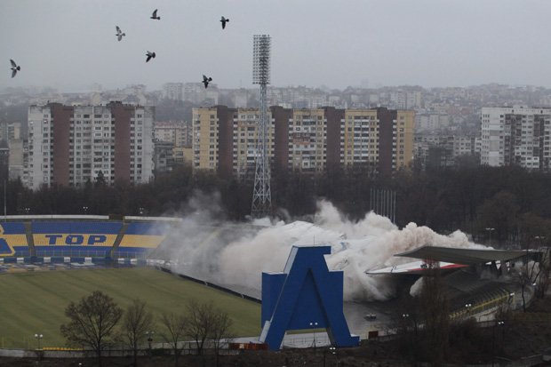 БФС чака МВР и Общината да решат дали да има мачове на Герена