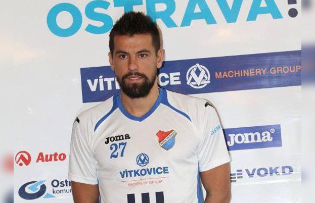 Милан Барош ще рита без пари за Баник