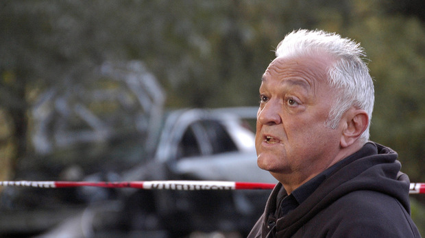 Сашо Диков официално седна в стола на Карбовски