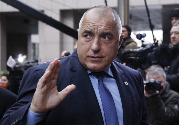 Бойко излиза от властта с 2 млрд. лв., черпи при Вальо Златев