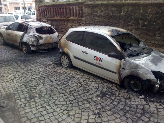В Пловдив пак запалиха кола на ЕВН