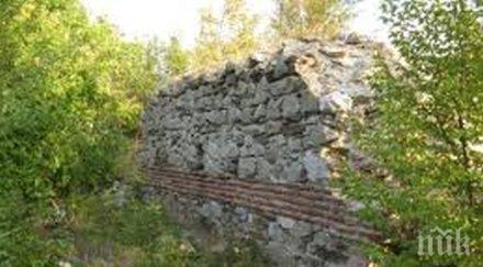 крепост градовете руши разграбва