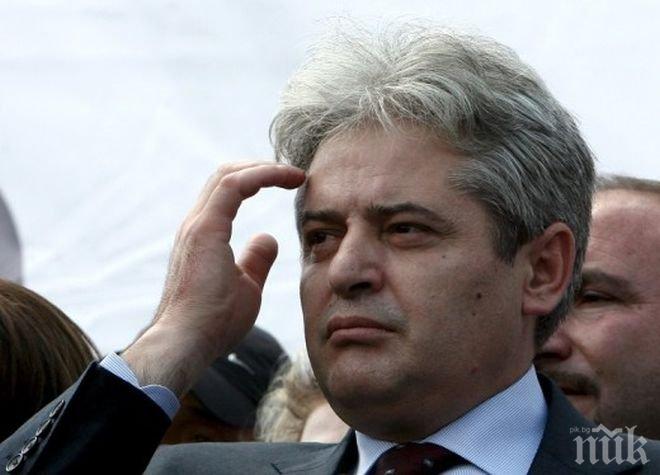 Партията на Ахмети подкрепя провеждането на избори на 5-ти юни в Македония