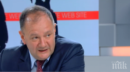 лидерската надпревара миков води убедително номинации 200 конференции