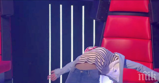 Журито остава без думи, когато чува и вижда кой пее на сцената...