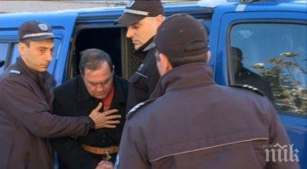 скандалният кмет евстатиев полудя тикнаха лудница