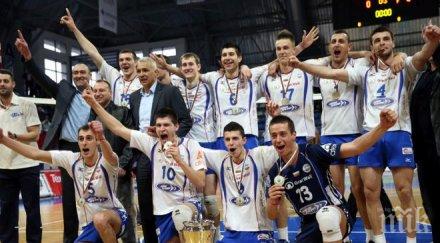 марек спечели шампионската титла юношите години