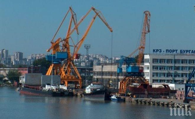 Товарни кораби избягват Солун и разтоварват в България 