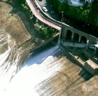 Трагедия в Рио! Вълна срина велосипедна алея, има загинали (снимки)