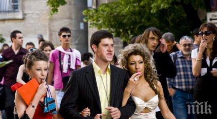 започна абитуриентската цифромания родители теглят три бона бала отрочето