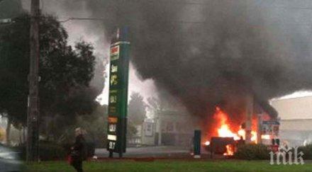 опасността преминала продължава източването горивото изгорялата бензиностанция вижте потресаващи снимки