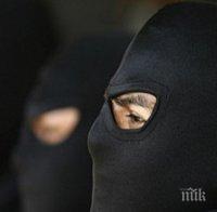 Маскирани биячи счупиха главата на мъж