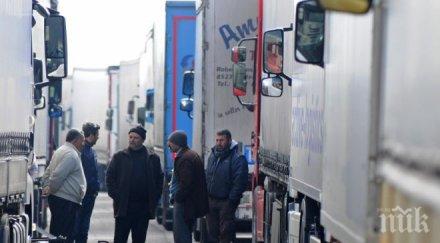 автобусните превозвачи излизат протест