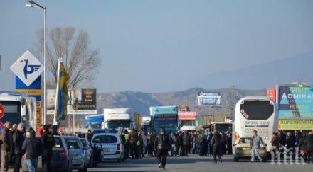 световните медии българските превозвачи отмениха блокадата гръцката граница великден