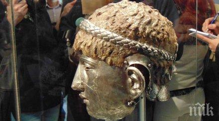 уникално тракийска шлем маска върна музея пловдив години кражба