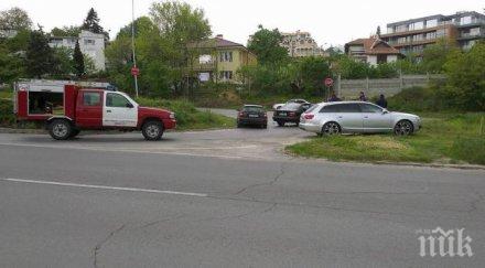 жестока катастрофа траката варна човек лежи земята колите смазани обновенаснимки