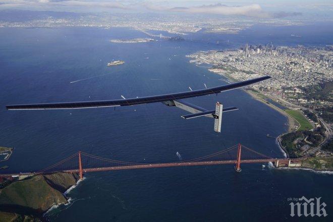 Слънчевият самолет Solar Impulse 2 се приземи