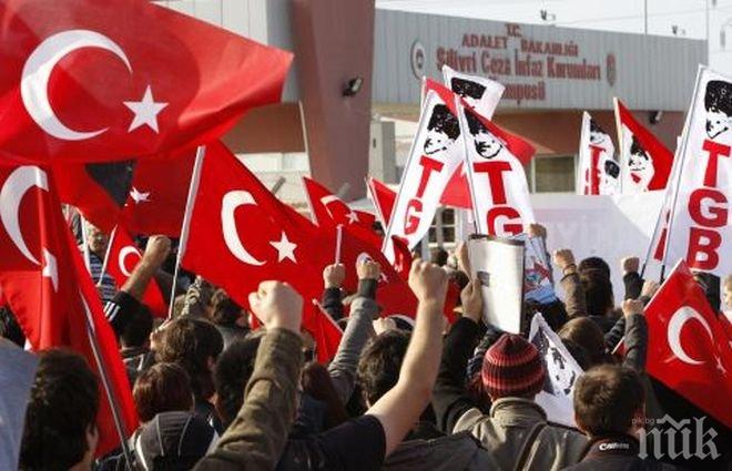 Турция депортирала 3,3 хил. чуждестранни джихадисти
