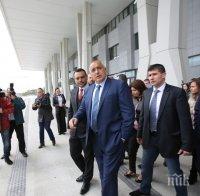 Борисов и Фандъкова откриха обновената Централна жп гара в София (СНИМКИ)