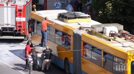 автомобилен шеф почти всички транспортния бранш ръба