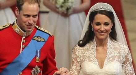 съдят модна къща сватбената рокля херцогиня кейт