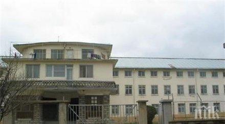 дават затвори частници стават четири звезди